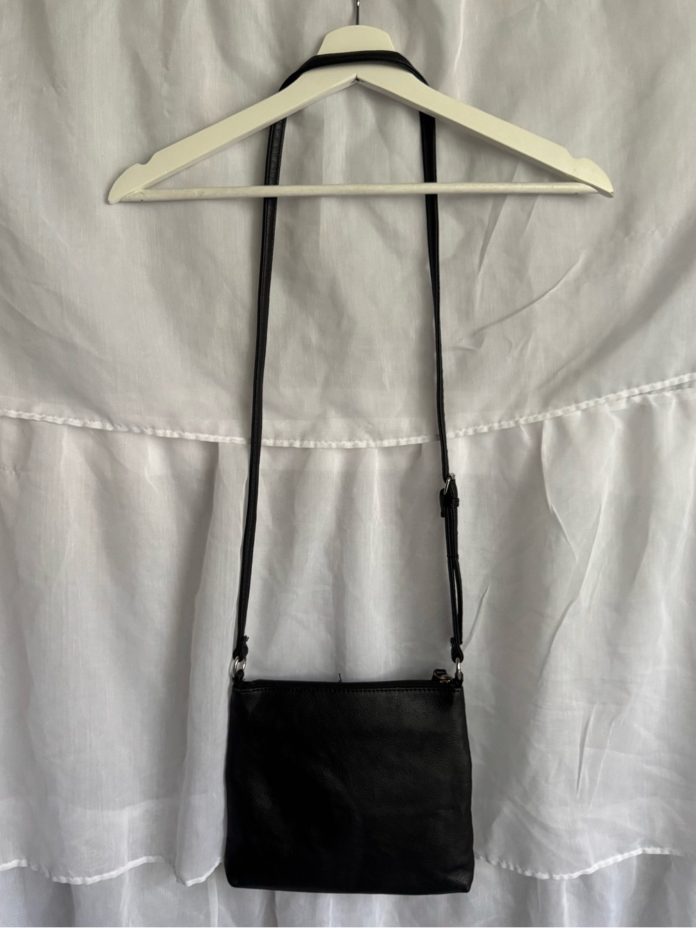 Nine West Crossbody Bag - Picture 8 of 9